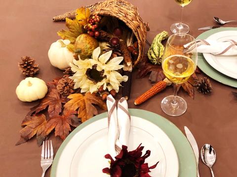 Tips for the Perfect Thanksgiving Tabletop Centerpieces
