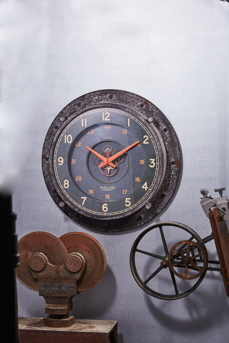 Control Room Wall Clock - Trovati
