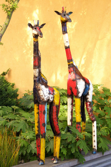 Swahili Large Colorful Recycled Oil Drum Giraffe Sculpture - Trovati